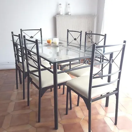 Maison Charmante A Sainte-marie Avec Grand Jardin Holiday home