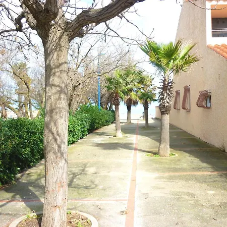 Maison Charmante A Sainte-marie Avec Grand Jardin Feriehus *