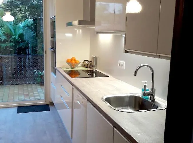 Σπίτι διακοπών Maison Charmante A Sainte-marie Avec Grand Jardin *