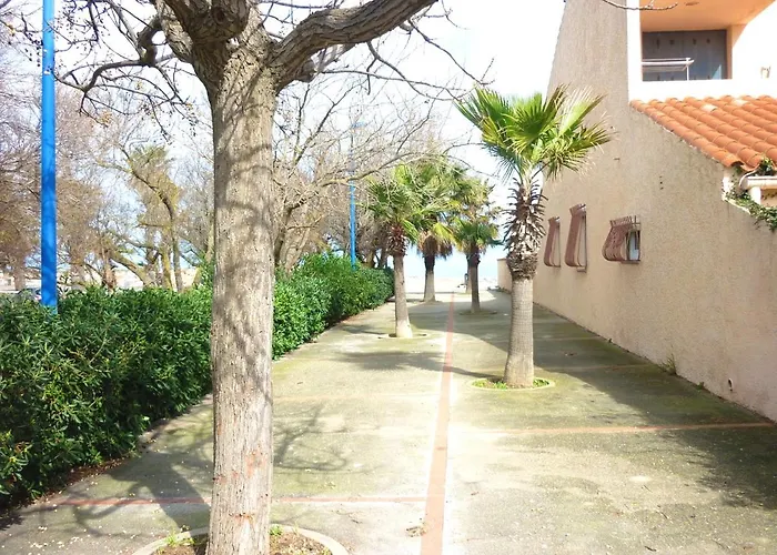 Maison Charmante A Sainte-marie Avec Grand Jardin Σπίτι διακοπών *